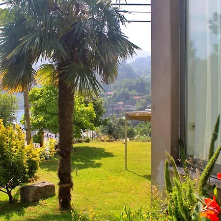 Casa Do Pomar * Rio Caldo
